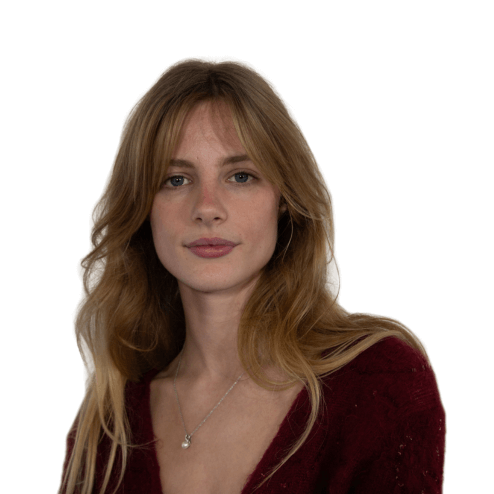 Deveny a marketing assistant at LoudLocal