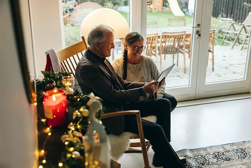 Older-people-using-Zoom-for-a-video-call